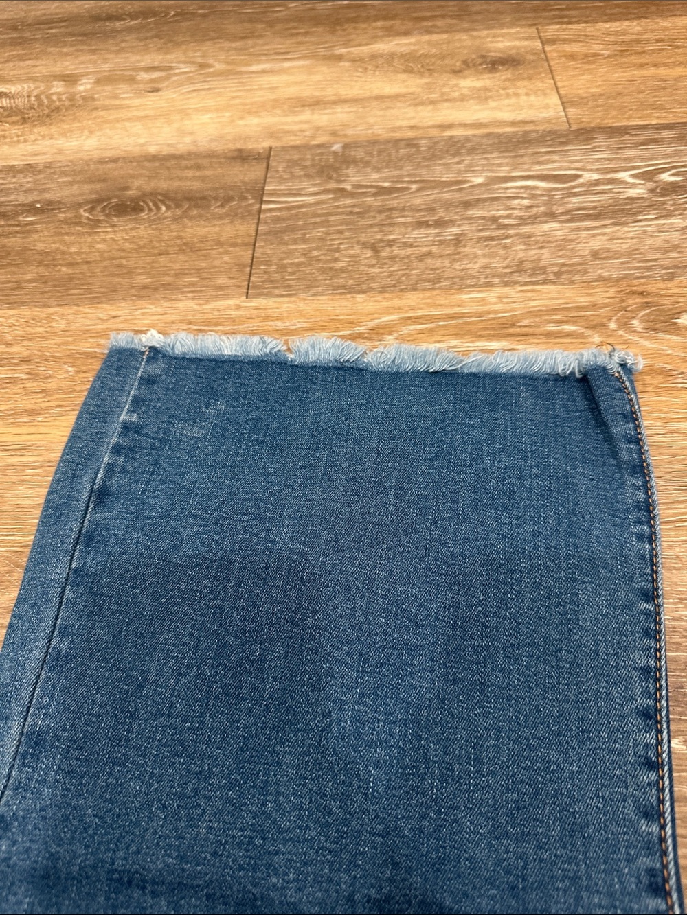 NWT! Wax Jean Indigo Flare Jeans with Frayed Hem - Picture 9 of 9